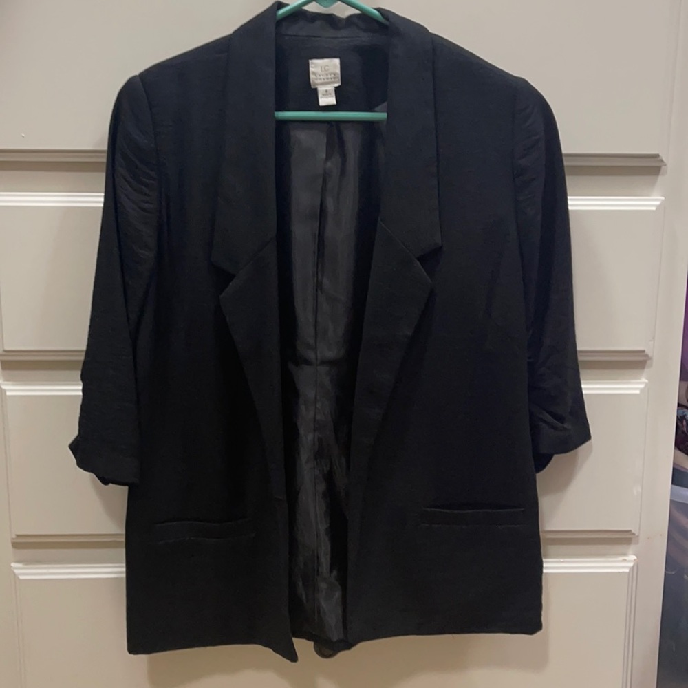 3/4 Ruched Sleeve Blazer